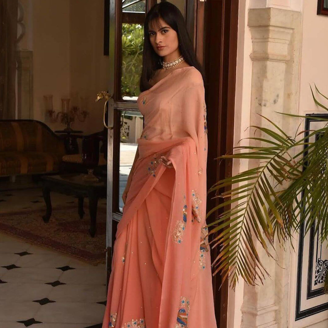 Hacks To Carry A Saree More Gracefully And Comfortably?