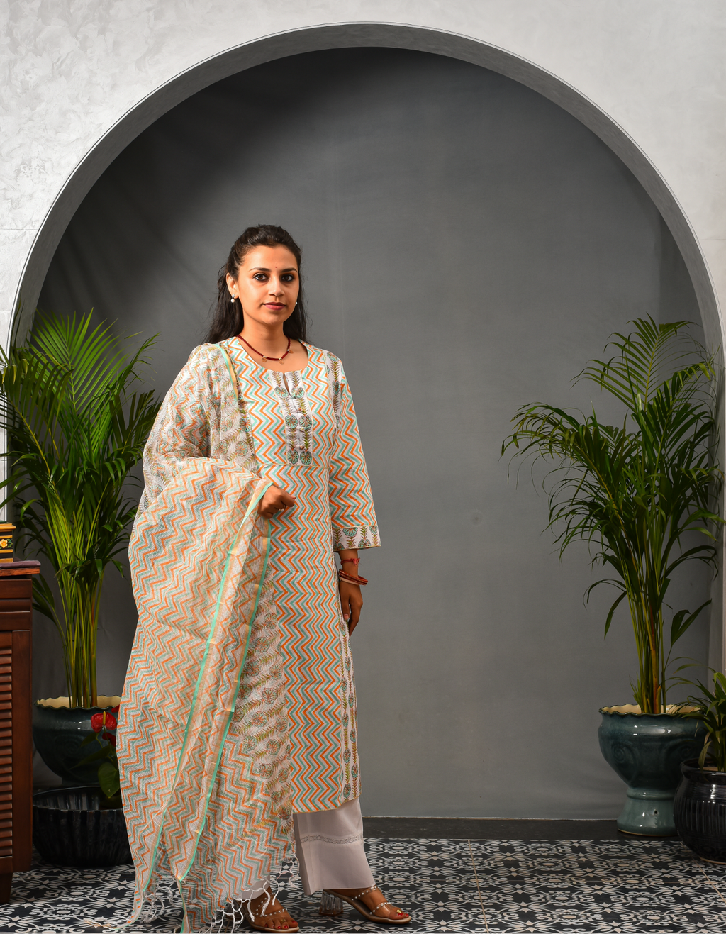 Saanjh Chevron Kurta & Dupatta Set