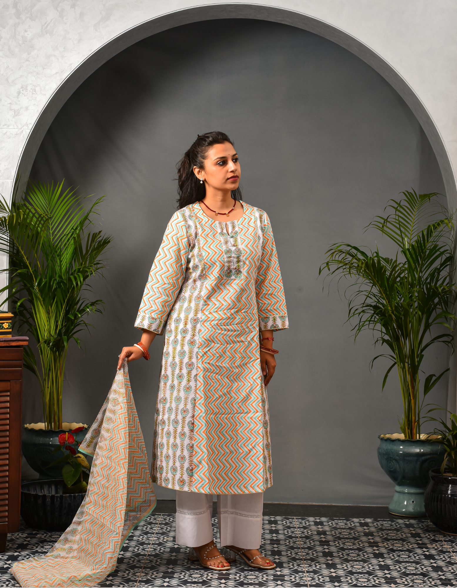 Saanjh Chevron Kurta & Dupatta Set