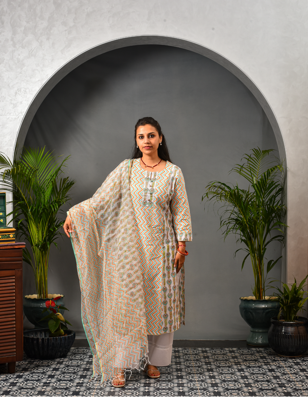 Saanjh Chevron Kurta & Dupatta Set