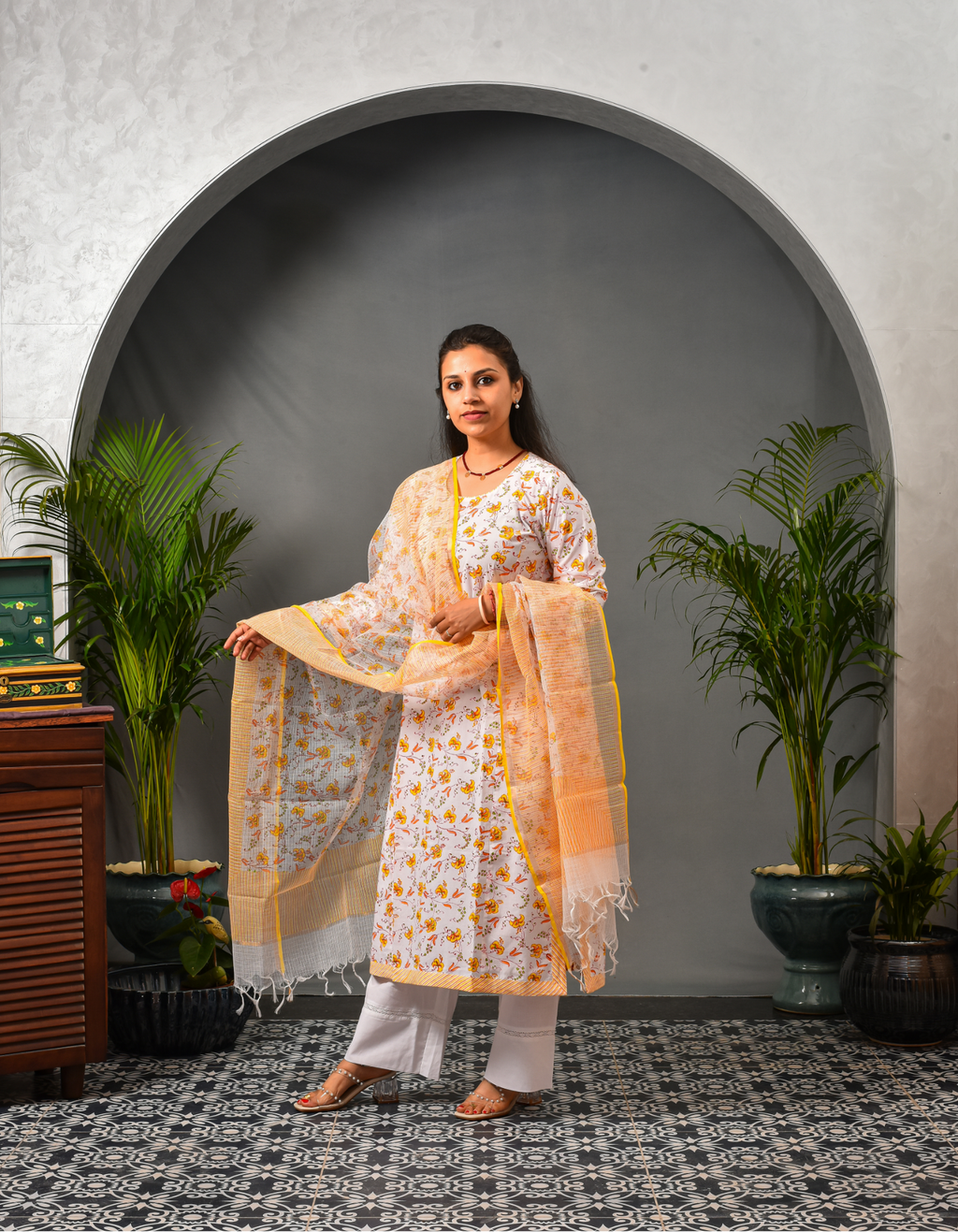 Saanjh Yellow Kurta & Dupatta Set