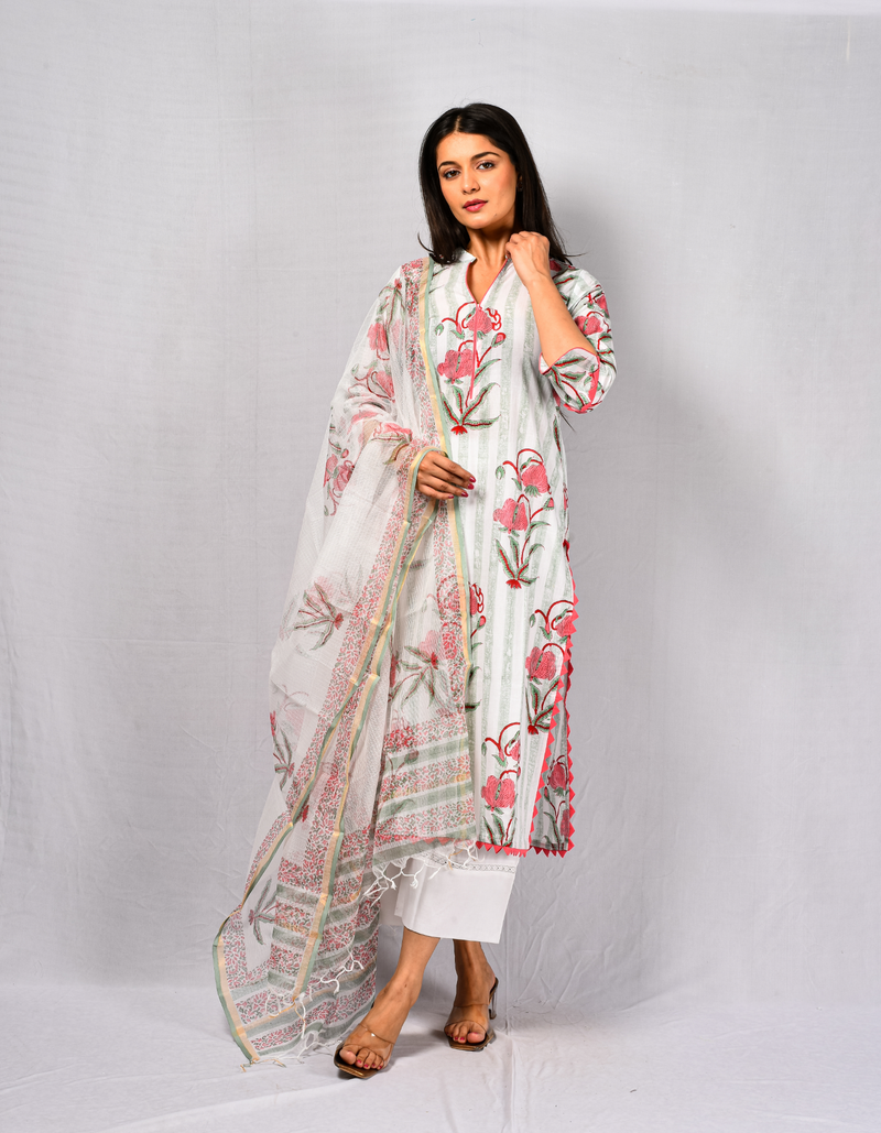 Saumya L Kurta & Dupatta Set