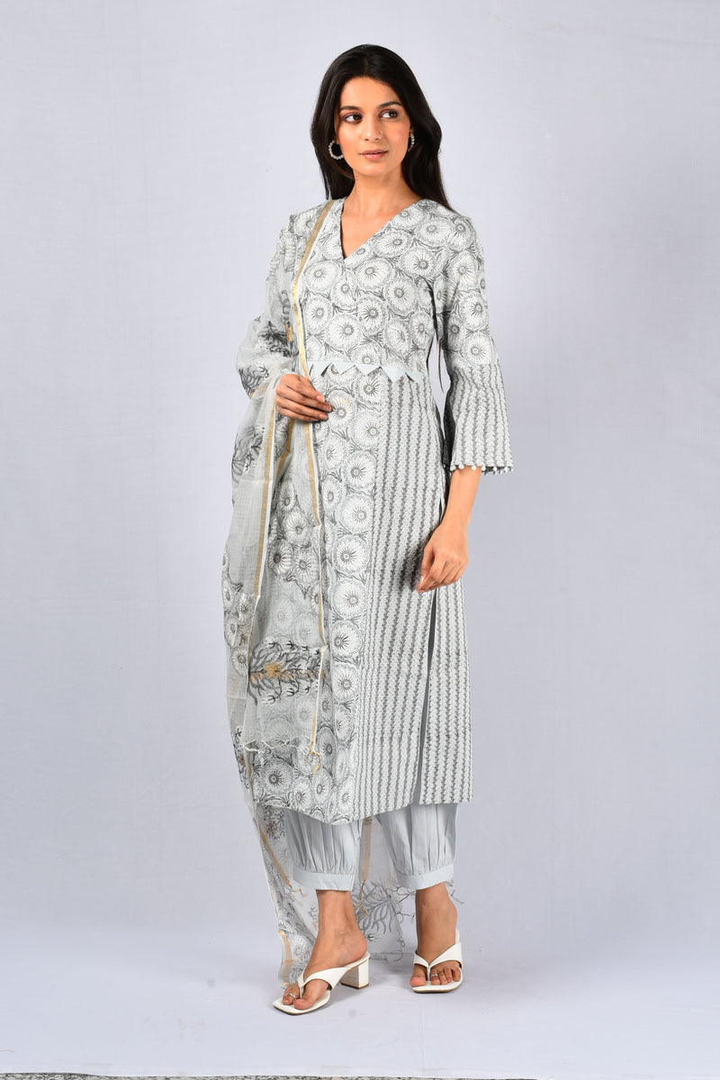 Aarna Temple Kurta Set