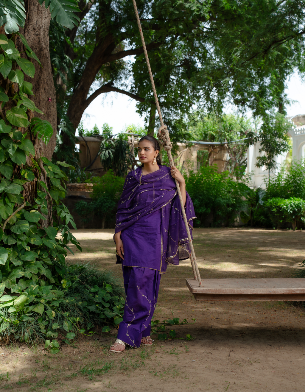 Aari Purple Farshi Set