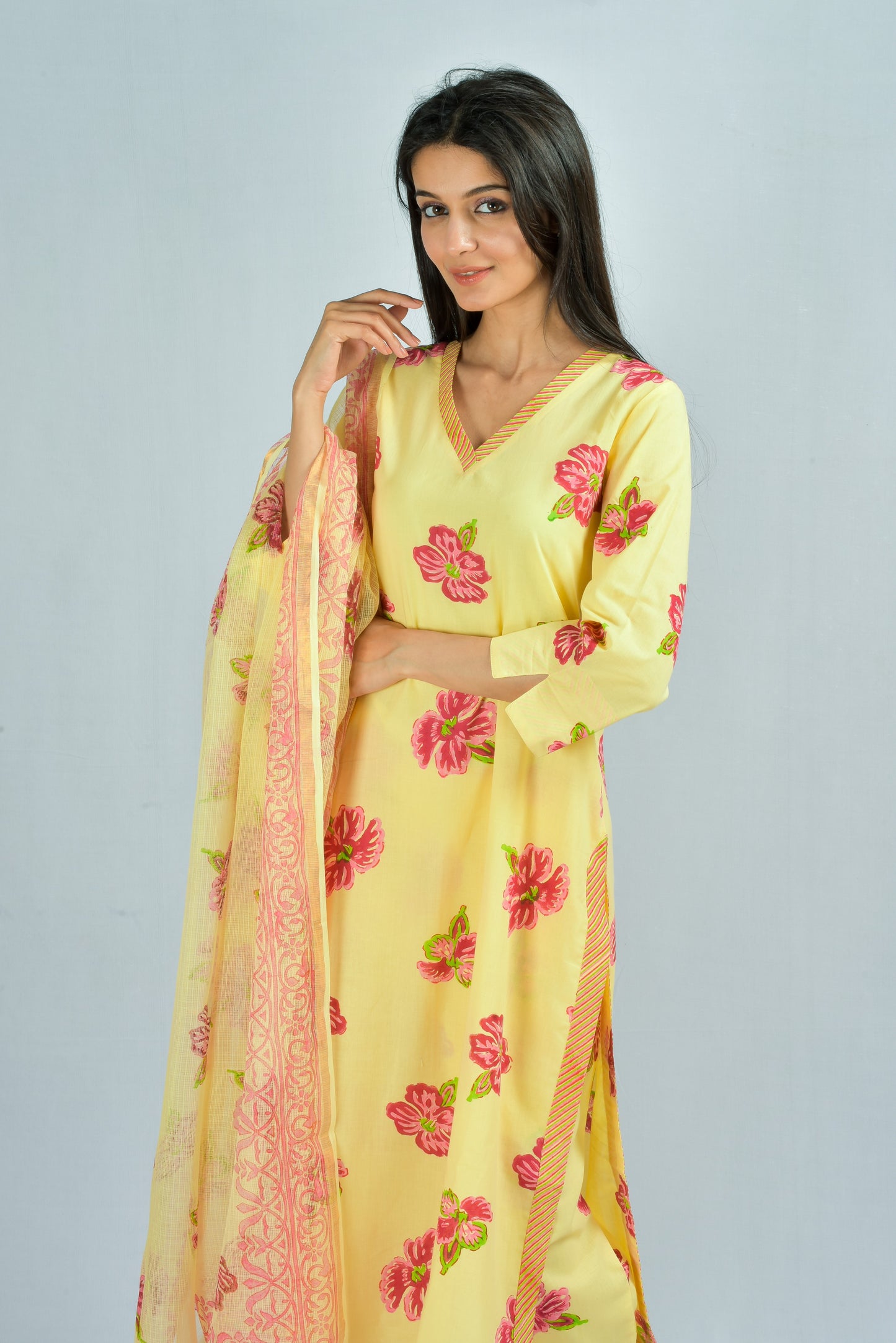 3 Flower Straight Kurta Set