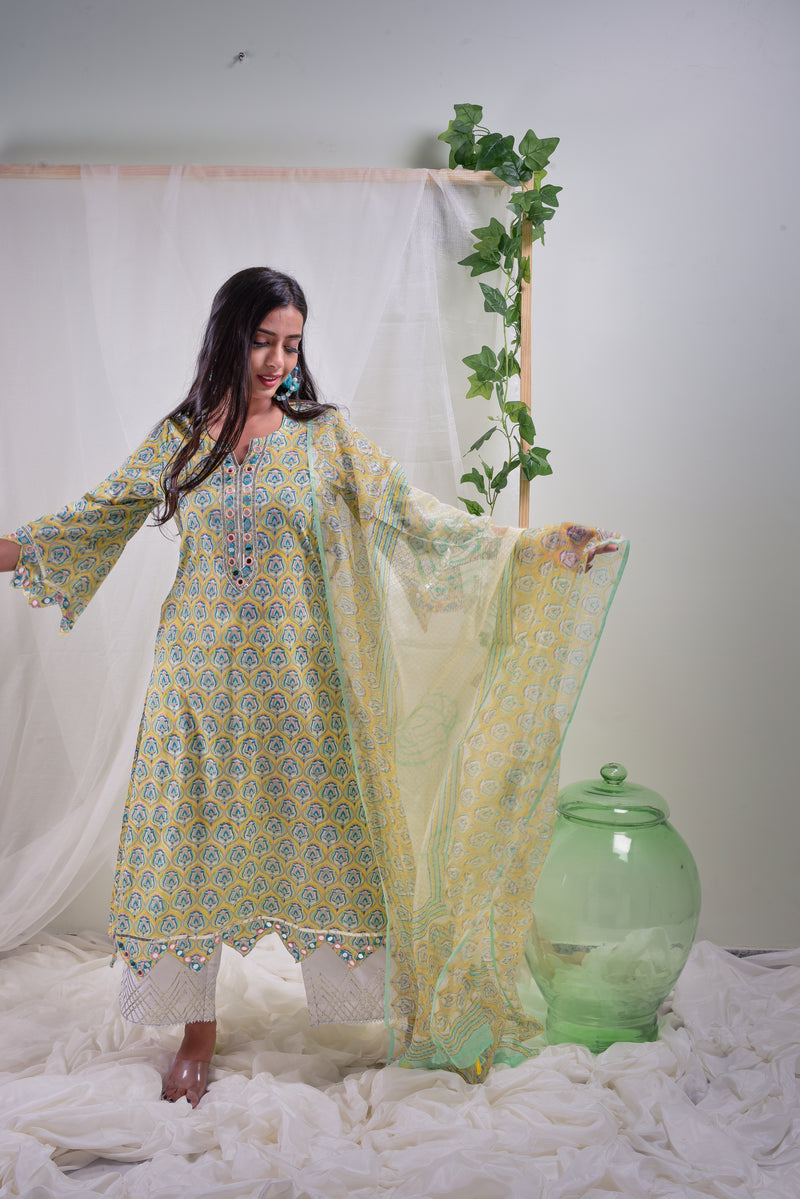 Jaykirti Yellow Buta  Mirror Work (K&D)